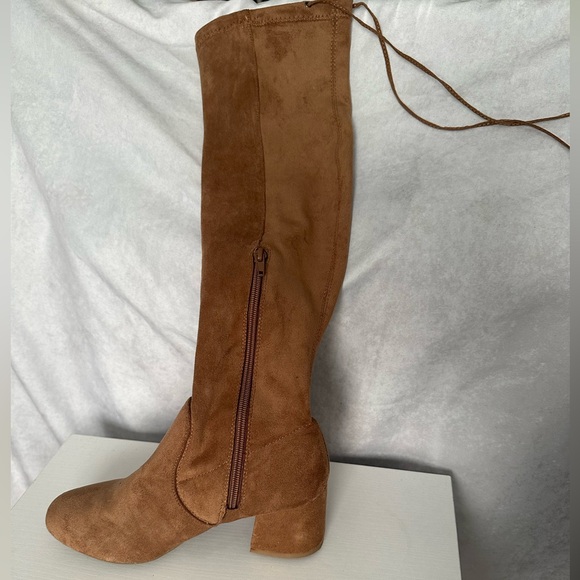 Forever 21 Over-the-knee boots - Picture 7 of 9